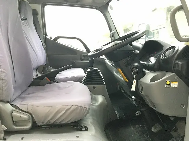 日野 デュトロ TKG-XZU655M(2WD)の写真42