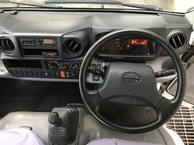 日野 デュトロ TKG-XZU655M(2WD)の写真45