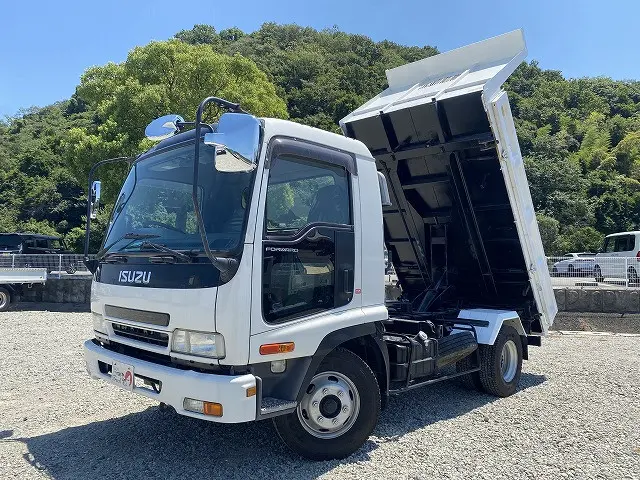 いすゞ フォワード ADG-FRR90C3S(2WD)の写真1