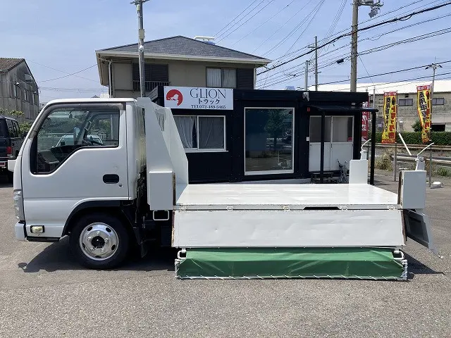 いすゞ エルフ TPG-NKR85AD(2WD)の写真18