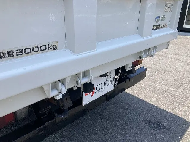 いすゞ エルフ TPG-NKR85AD(2WD)の写真24