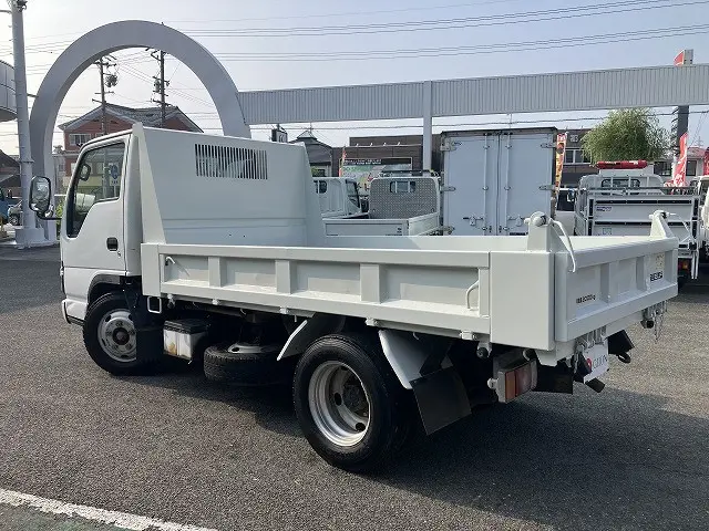 いすゞ エルフ PB-NKR81AD(2WD)の写真14