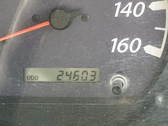 いすゞ エルフ PB-NKR81AD(2WD)の写真34