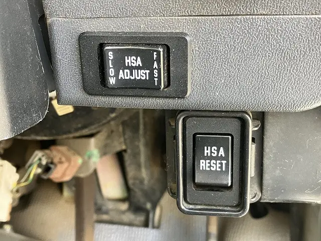 いすゞ エルフ PB-NKR81AD(2WD)の写真37