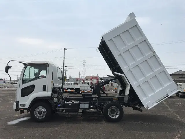 いすゞ フォワード 2RG-FRR90S1(2WD)の写真7