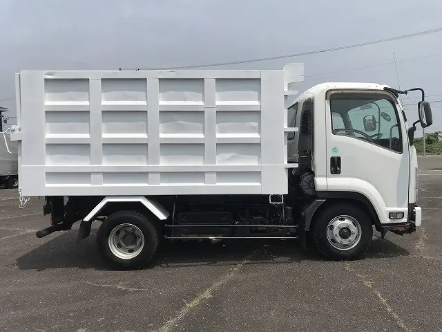 いすゞ フォワード 2RG-FRR90S1(2WD)の写真15