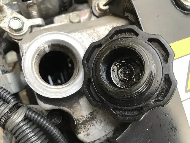 いすゞ フォワード 2RG-FRR90S1(2WD)の写真28