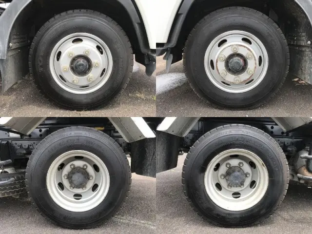 いすゞ フォワード 2RG-FRR90S1(2WD)の写真36