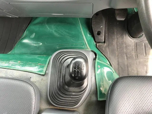 いすゞ フォワード 2RG-FRR90S1(2WD)の写真41