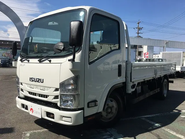 いすゞ エルフ TPG-NMR85AR(2WD)の写真1