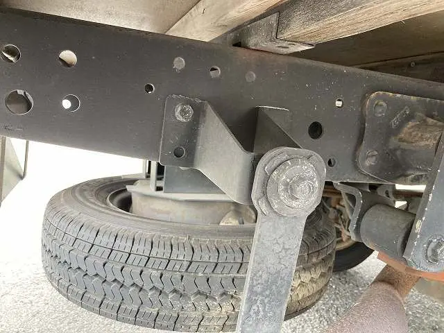 いすゞ エルフ TKG-NHR85A(2WD)の写真25