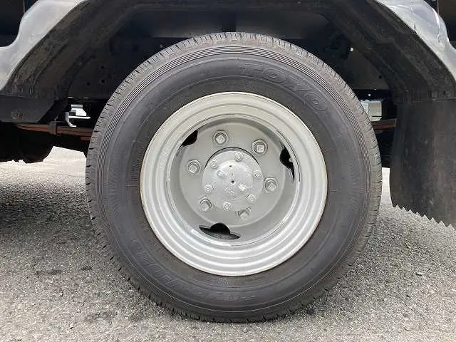 いすゞ エルフ TKG-NHR85A(2WD)の写真30