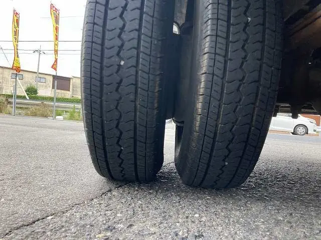 いすゞ エルフ TKG-NHR85A(2WD)の写真37