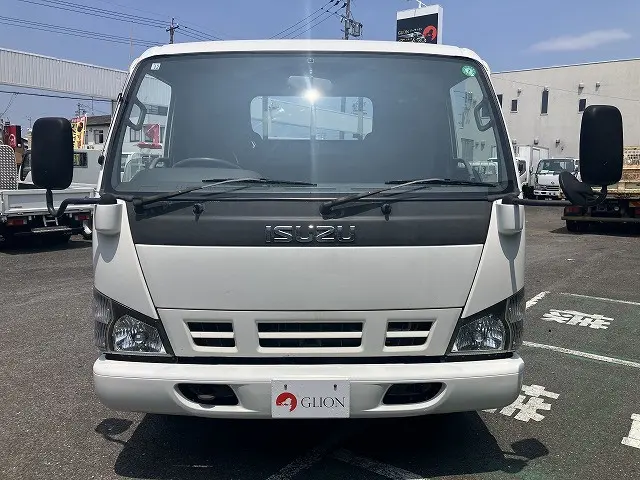いすゞ エルフ PB-NPR81AR(2WD)の写真2