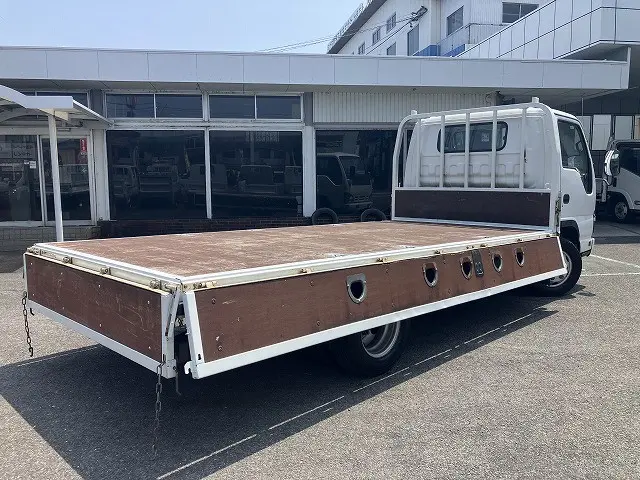 いすゞ エルフ PB-NPR81AR(2WD)の写真15