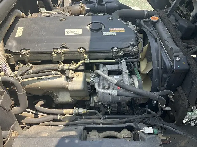 いすゞ エルフ PB-NPR81AR(2WD)の写真20