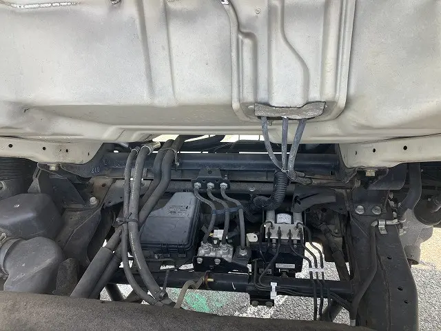 いすゞ エルフ PB-NPR81AR(2WD)の写真21