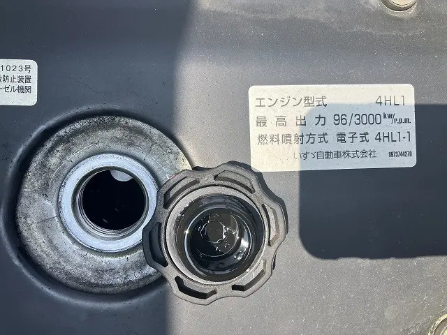 いすゞ エルフ PB-NPR81AR(2WD)の写真22