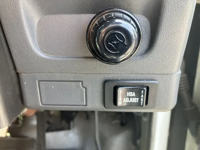 いすゞ エルフ PB-NPR81AR(2WD)の写真31