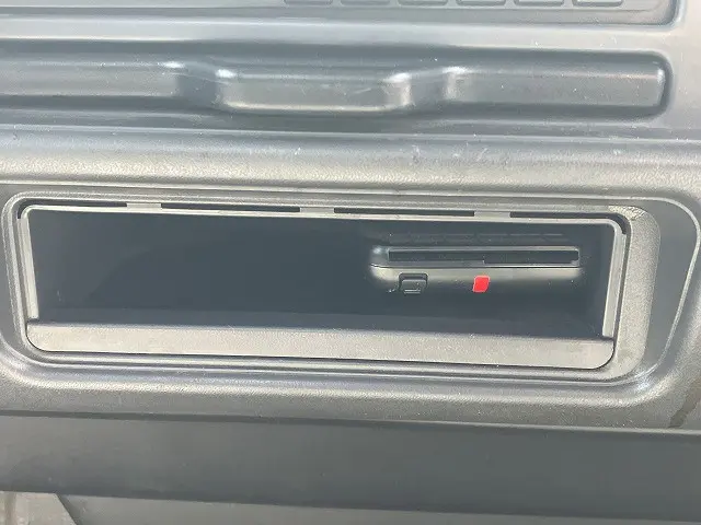 いすゞ エルフ PB-NPR81AR(2WD)の写真33