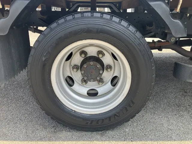 いすゞ エルフ PB-NPR81AR(2WD)の写真41