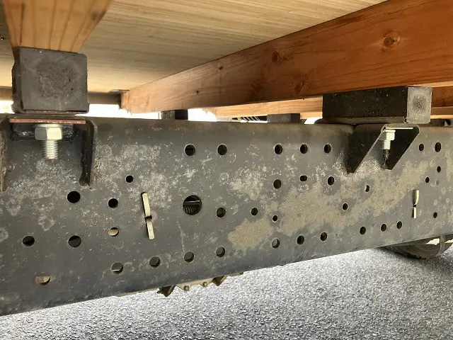 いすゞ エルフ PB-NPR81AR(2WD)の写真48