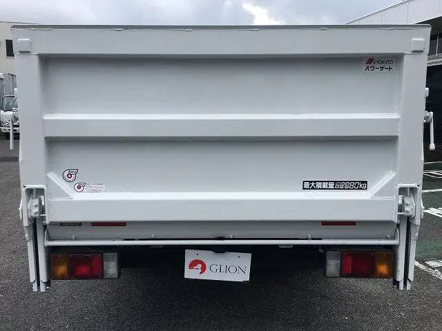 いすゞ エルフ BKG-NLR85AR(2WD)の写真7