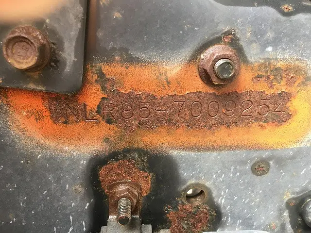 いすゞ エルフ BKG-NLR85AR(2WD)の写真35