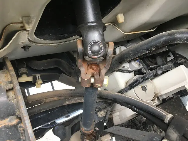 いすゞ エルフ BKG-NLR85AR(2WD)の写真36