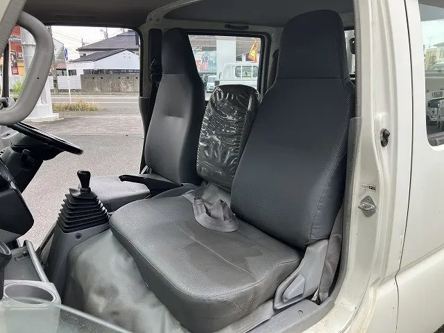 日野 デュトロ TKG-XZU605M(2WD)の写真24