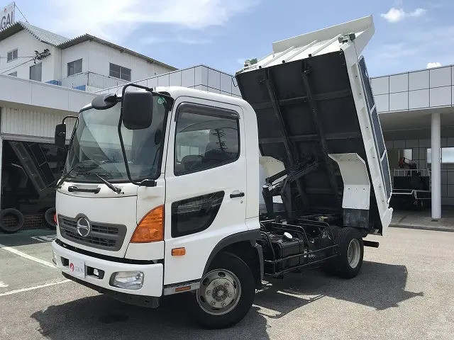 日野 レンジャー TKG-FC9JCAP(2WD)の写真1