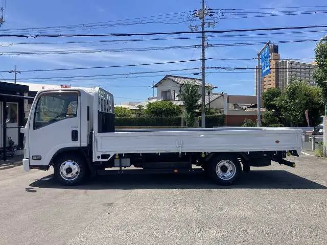 いすゞ エルフ TPG-NPR85AR(2WD)の写真4