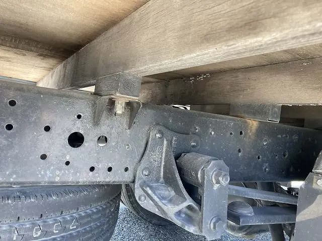 いすゞ エルフ TPG-NPR85AR(2WD)の写真28