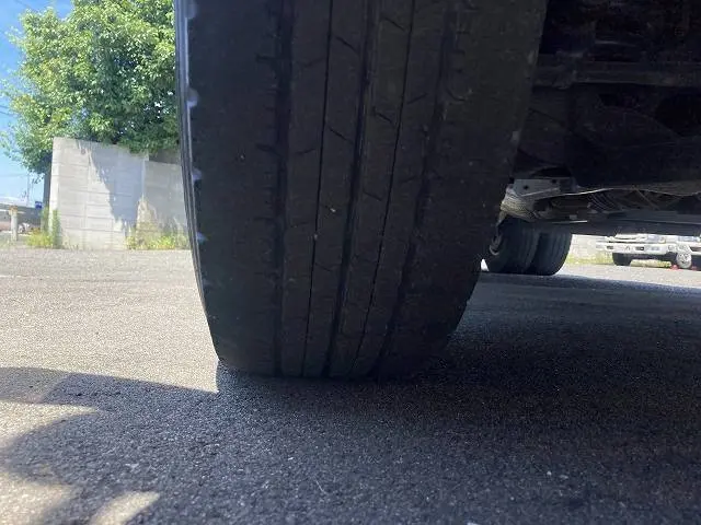 いすゞ エルフ TPG-NPR85AR(2WD)の写真37