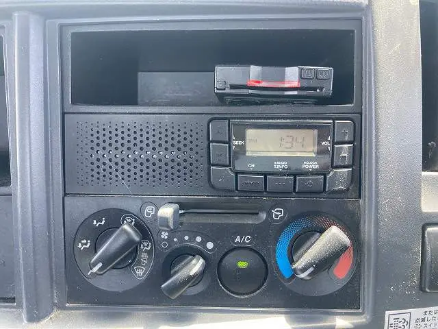 いすゞ エルフ TPG-NPR85AR(2WD)の写真45
