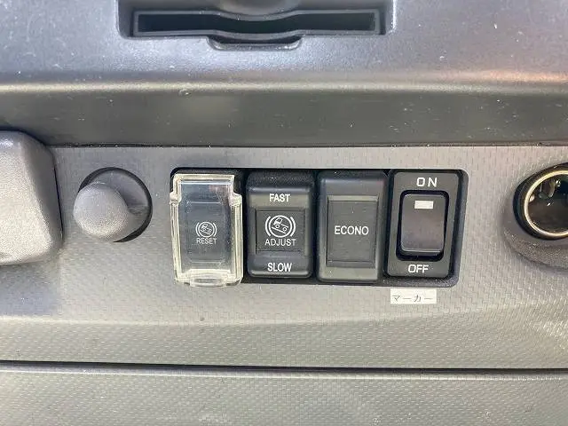 いすゞ エルフ TPG-NPR85AR(2WD)の写真46