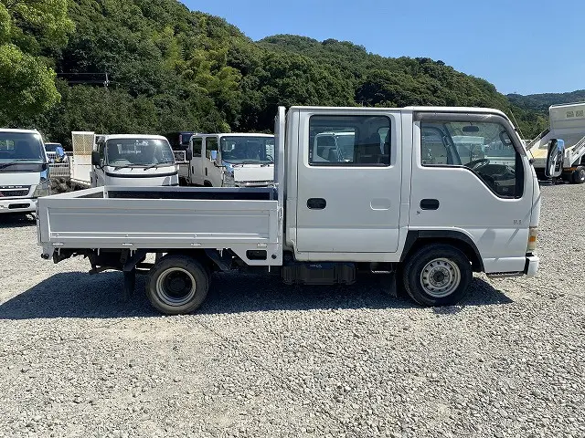 いすゞ エルフ KR-NHR69E(2WD)の写真5