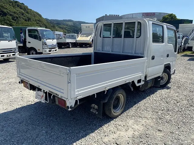 いすゞ エルフ KR-NHR69E(2WD)の写真8