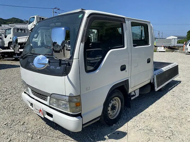 いすゞ エルフ KR-NHR69E(2WD)の写真9