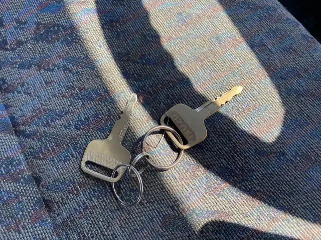 いすゞ エルフ KR-NHR69E(2WD)の写真31