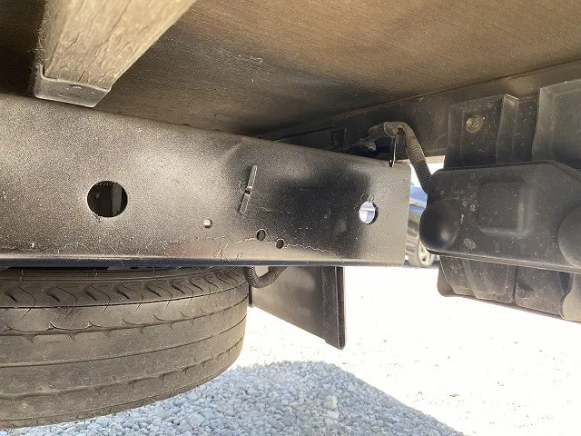 いすゞ エルフ KR-NHR69E(2WD)の写真42