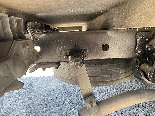 いすゞ エルフ KR-NHR69E(2WD)の写真43