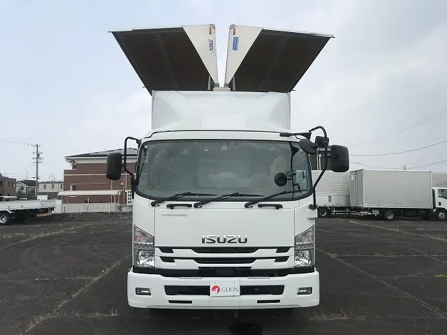 いすゞ フォワード 2RG-FRR90T2(2WD)の写真5