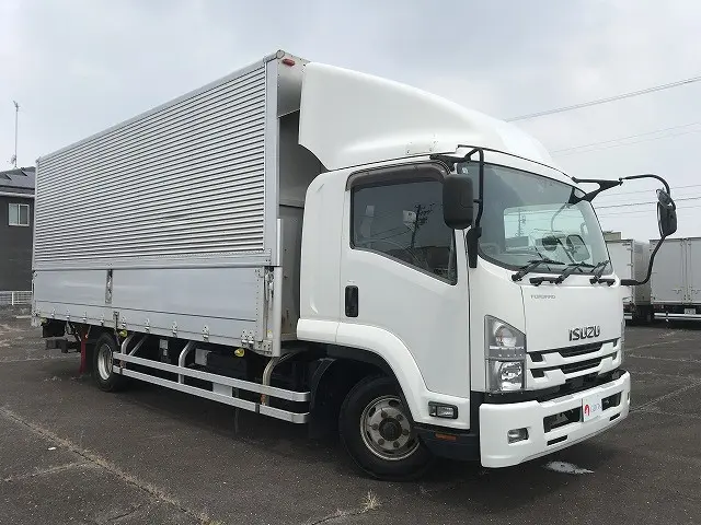 いすゞ フォワード 2RG-FRR90T2(2WD)の写真11