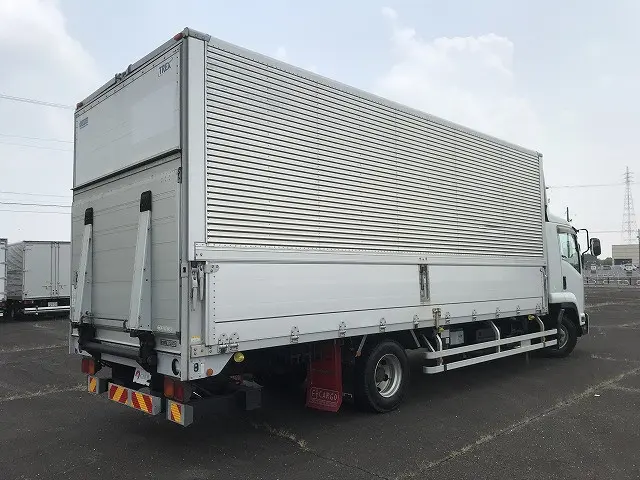 いすゞ フォワード 2RG-FRR90T2(2WD)の写真14