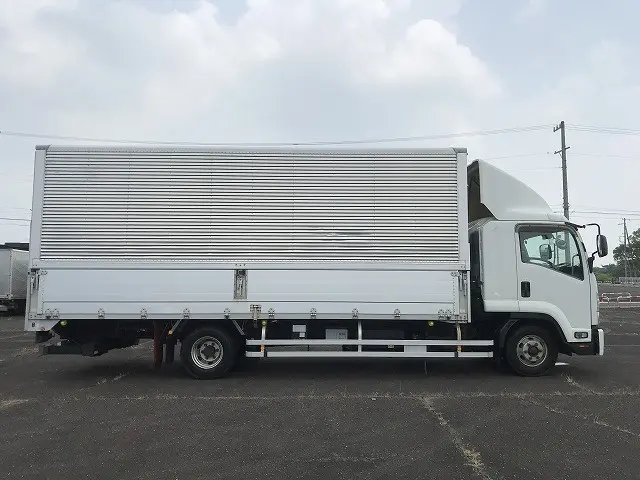 いすゞ フォワード 2RG-FRR90T2(2WD)の写真16