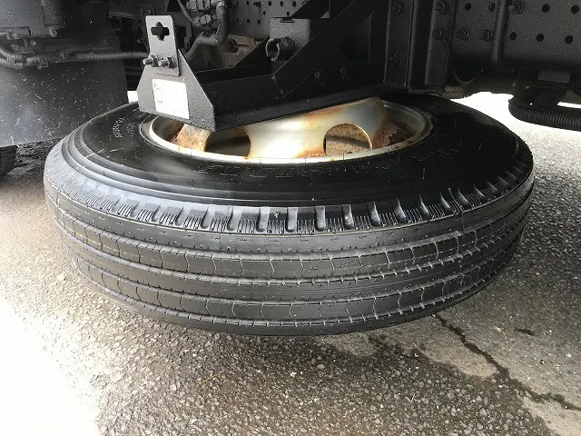 いすゞ フォワード 2RG-FRR90T2(2WD)の写真41