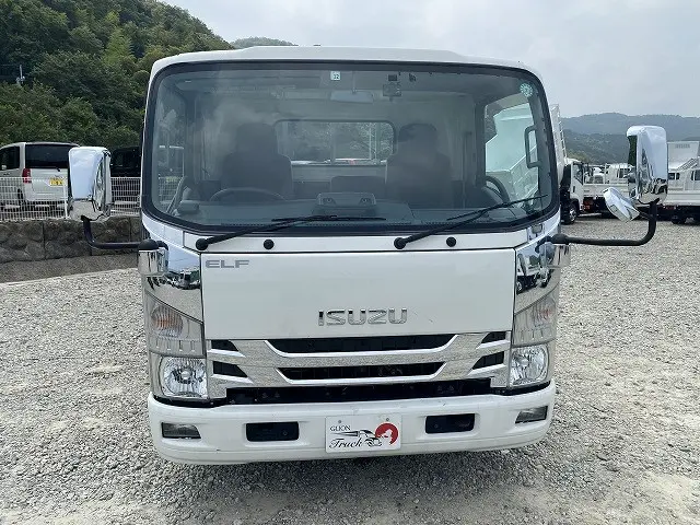 いすゞ エルフ 2RG-NNR88AR(2WD)の写真2