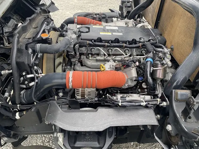 いすゞ エルフ 2RG-NNR88AR(2WD)の写真17