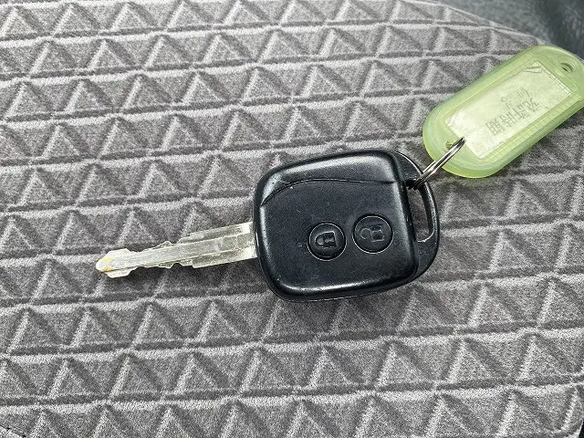 いすゞ エルフ 2RG-NNR88AR(2WD)の写真44